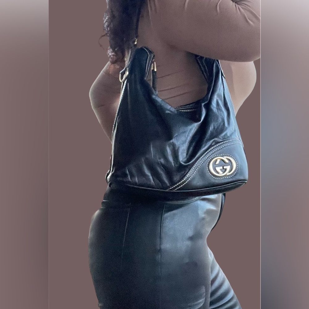 Authentic GUCCI leather black shoulder bag